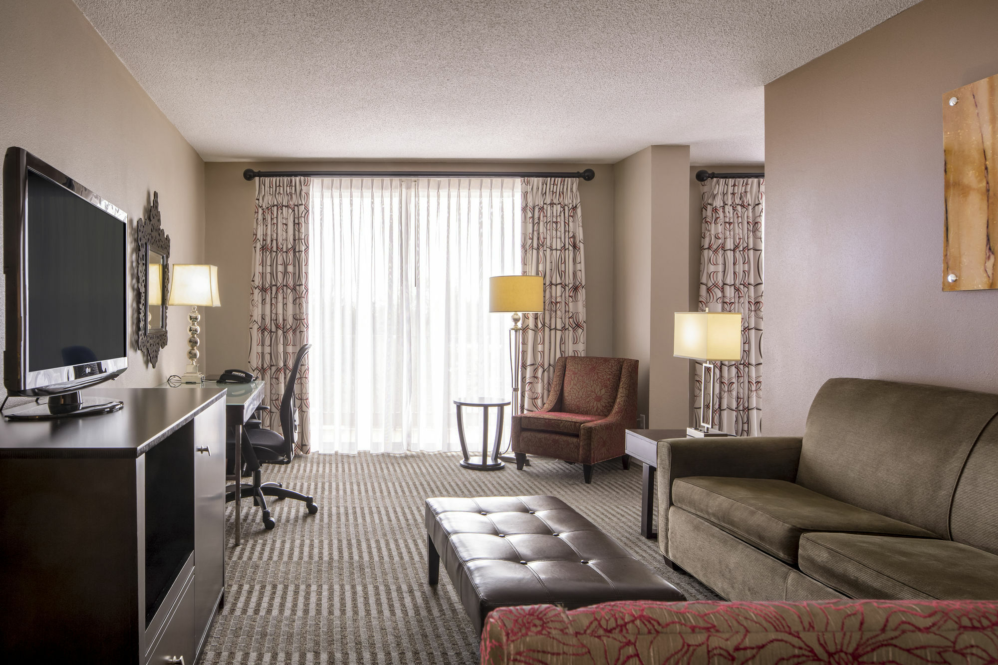 Doubletree By Hilton Hotel Raleigh - Brownstone - University 외부 사진